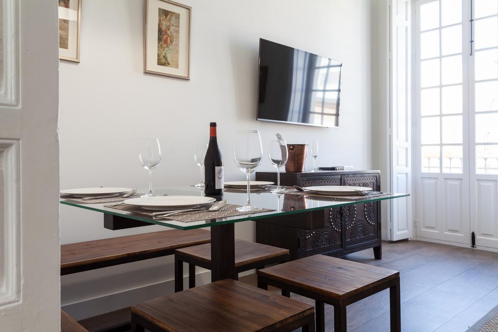 Stunning Boutique - Space Maison Apartments Sevilla Eksteriør billede