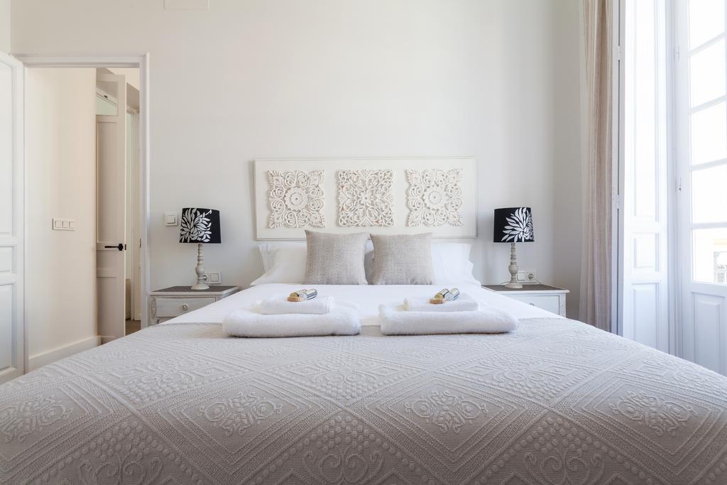 Stunning Boutique - Space Maison Apartments Sevilla Eksteriør billede