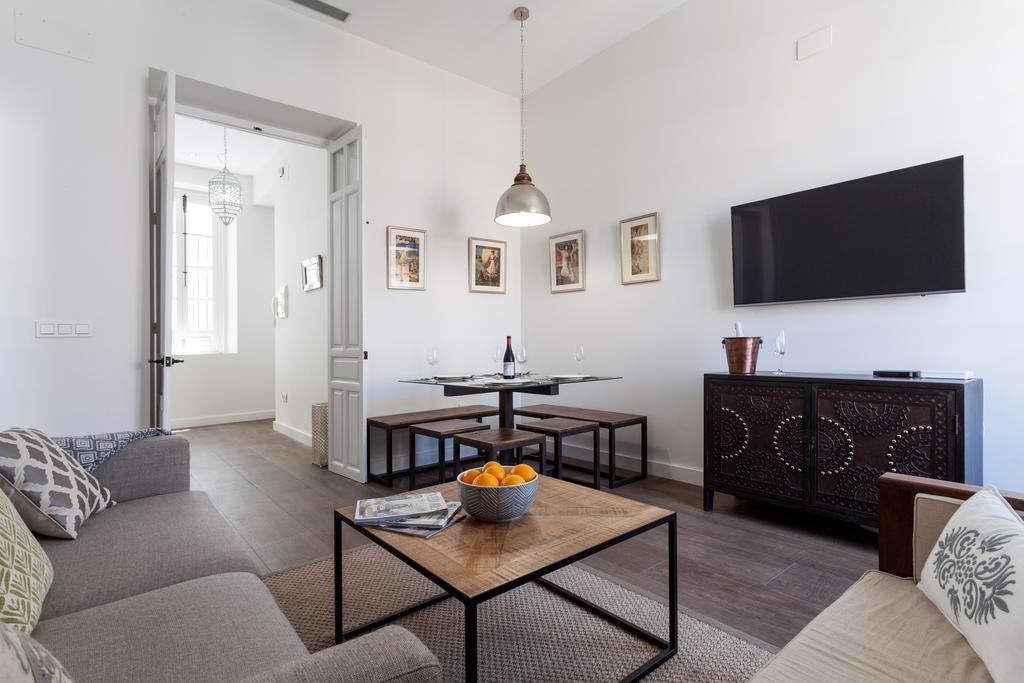 Stunning Boutique - Space Maison Apartments Sevilla Eksteriør billede